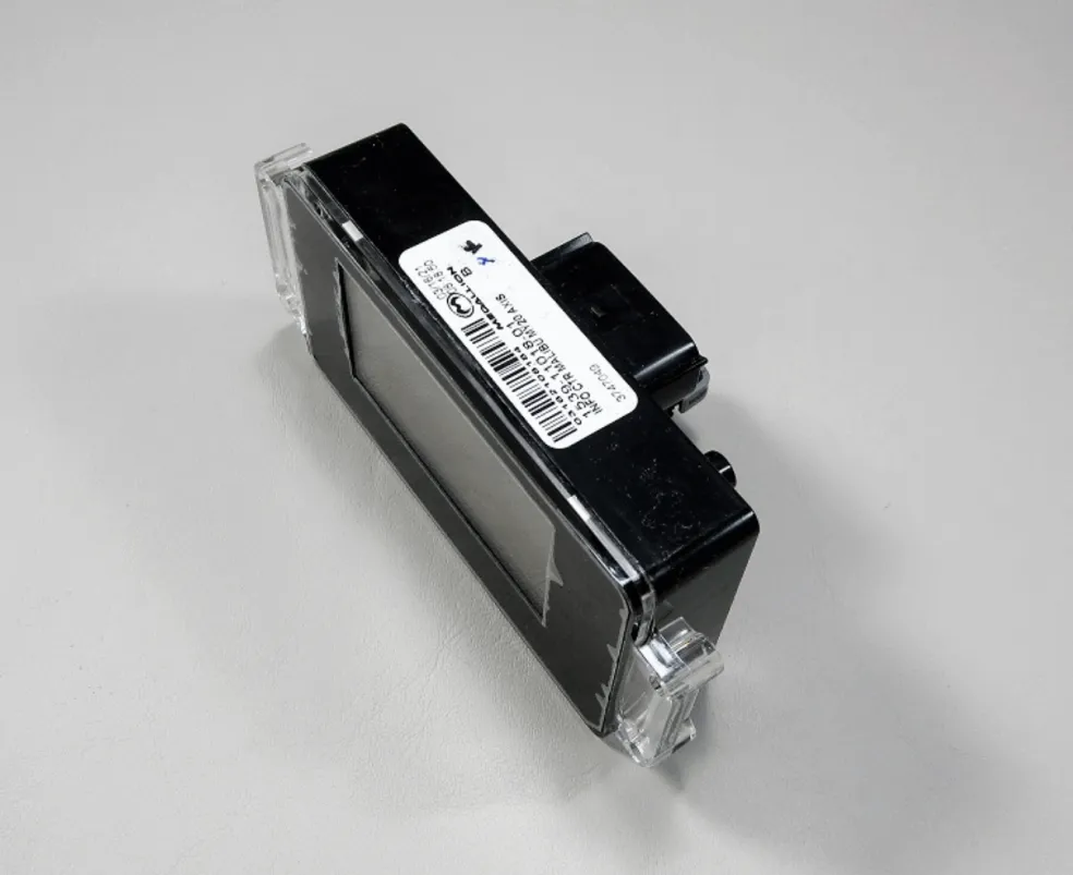 Axis Dash InfoCenter Digital Display, '20- (3747049)