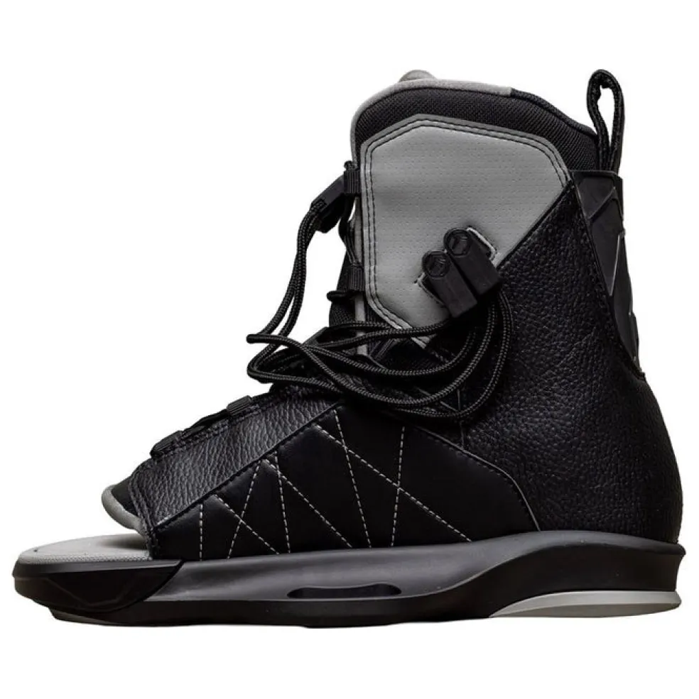 Liquid Force M.E. Wakeboard | Transit 6X Bindings 2026