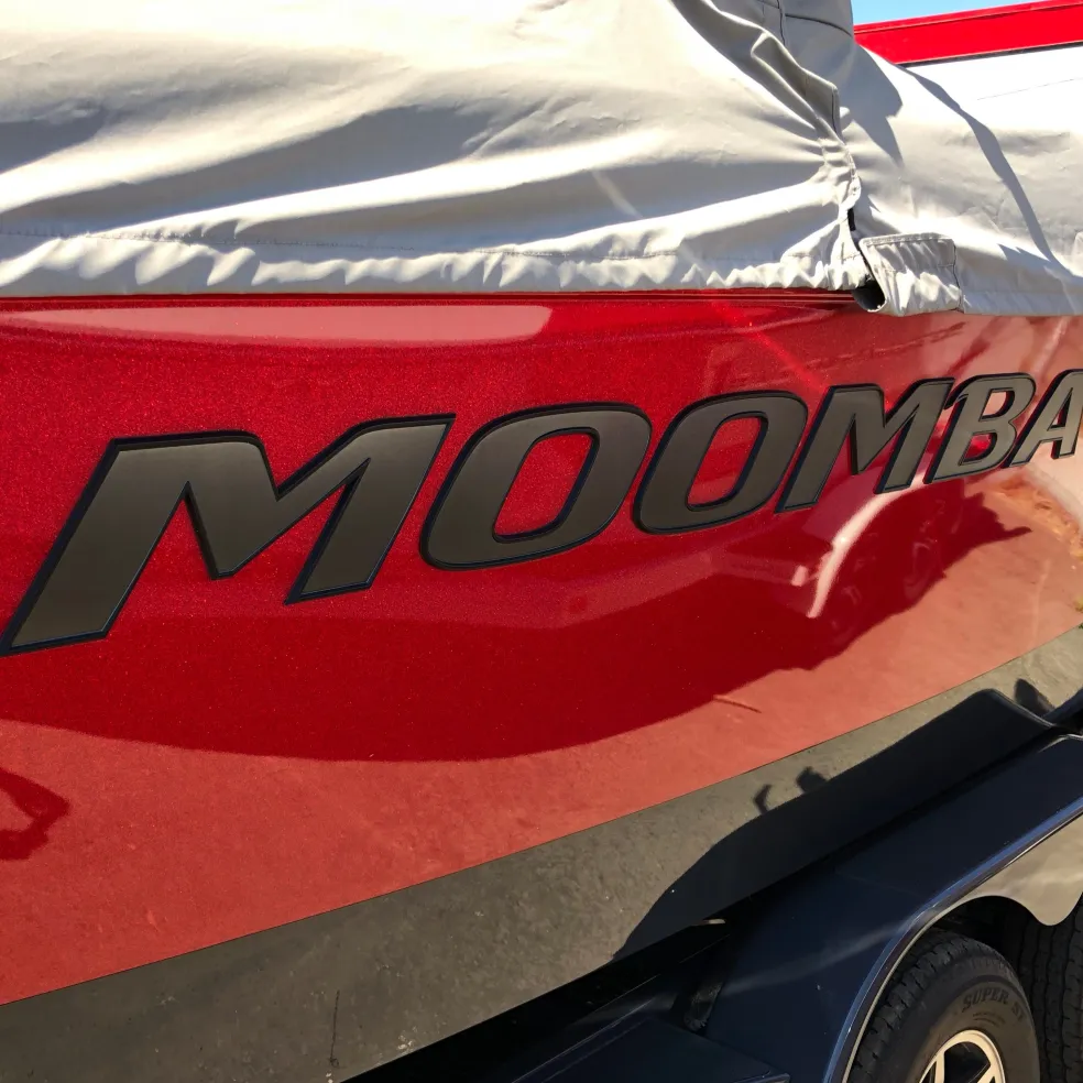 Moomba Pro Black & Gun Metal Chromax (Hull Decal)